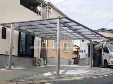 施工例画像：福岡県 春日市  カーポート YKKAP エフルージュツイン FIRST横2台