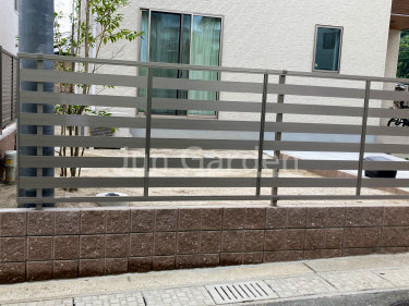 施工例画像：福岡県 大野城市  フェンス 四国化成 クレディHG 16型