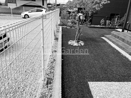 施工例画像：福岡県 福岡市東区  目隠しフェンス LIXIL 木製調AB YS3型 横スリット3